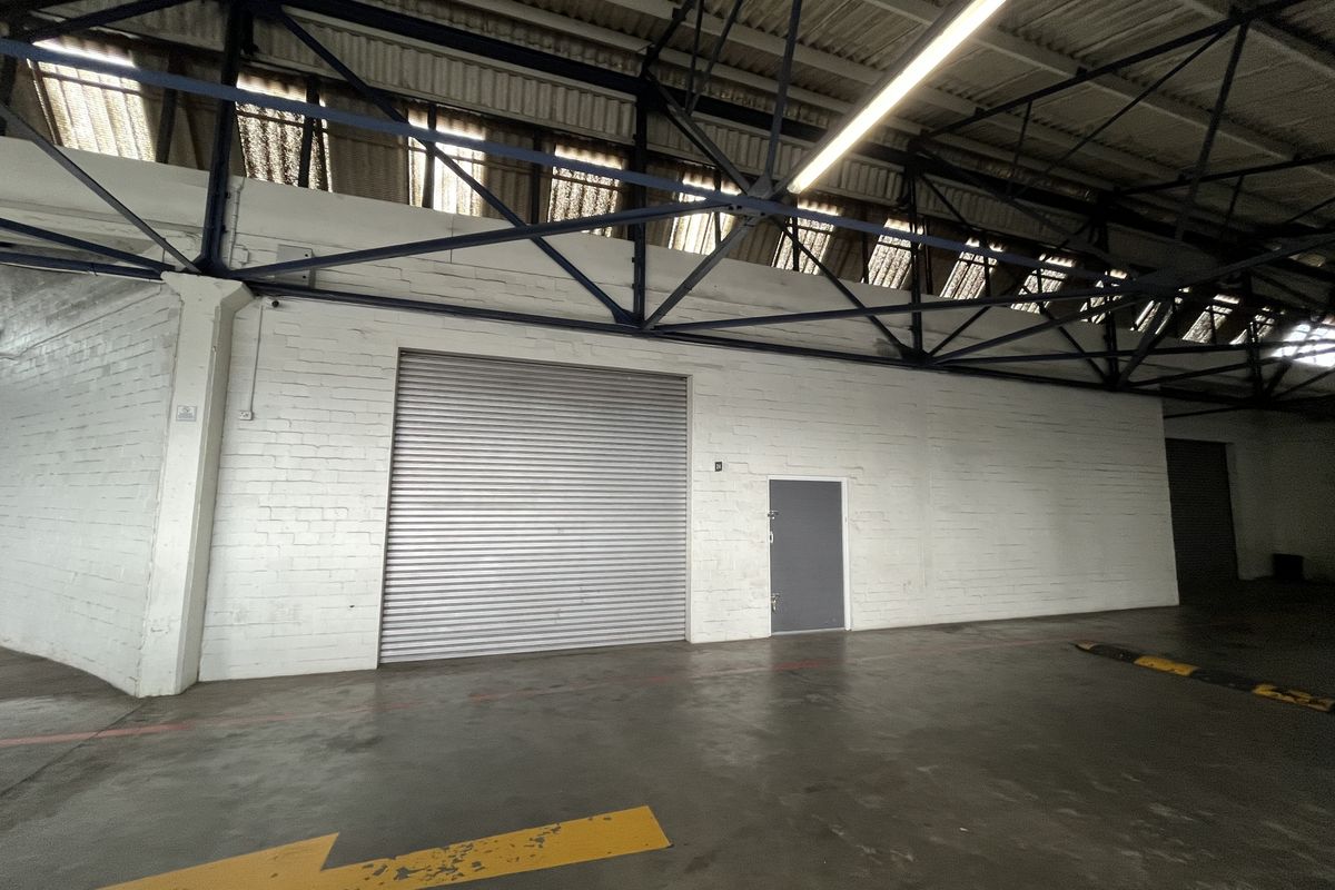Prime Paarden Eiland Warehouse, 650m2 Unit with Excellent Access - Photo 4