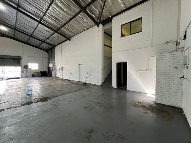 High-Visibility Industrial Unit with Frontage onto Montague Drive - Photo 8