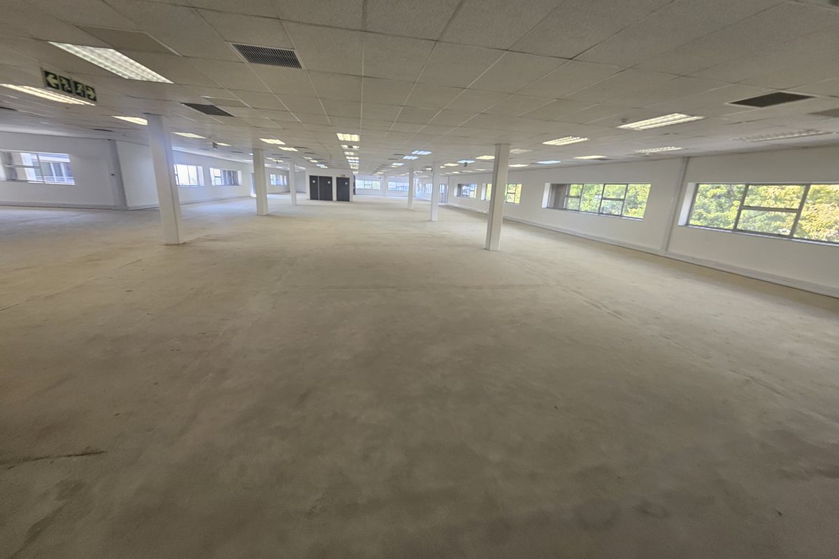 Full Title Premium Modern Free-standing 7, 296m2 Office Building for Sale or to Rent in Longmeadow - Photo 5