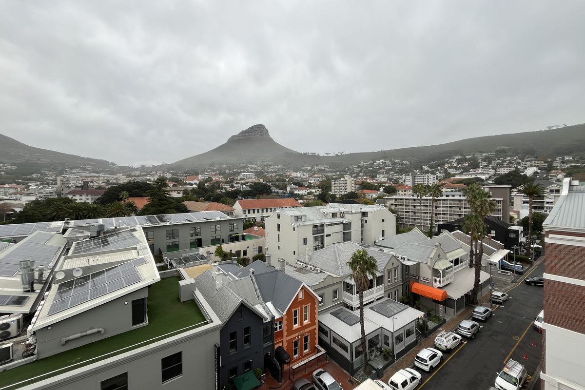 Office with Spectacular Table Mountain View’s. Gardens, Kloof Street. - Photo 4