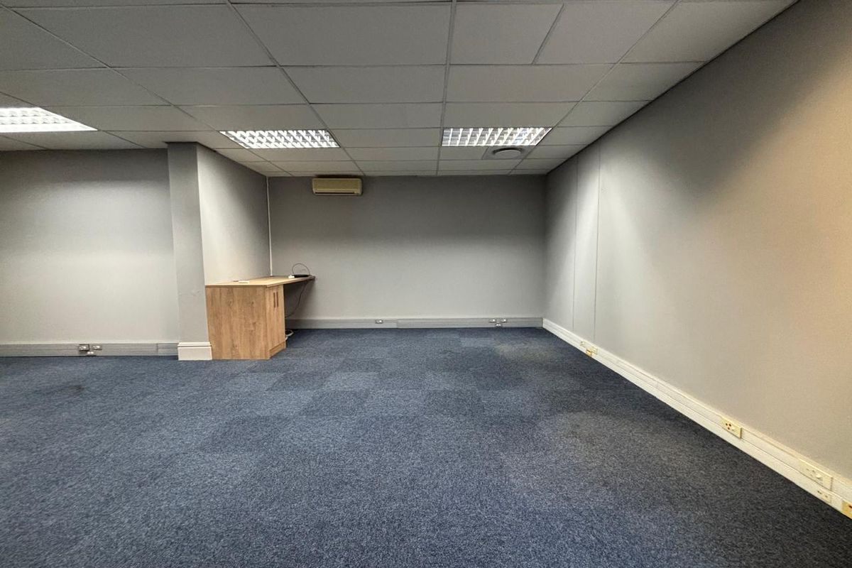 Prime 60sqm Office Space Available to Let in Tyger Valley - Photo 5