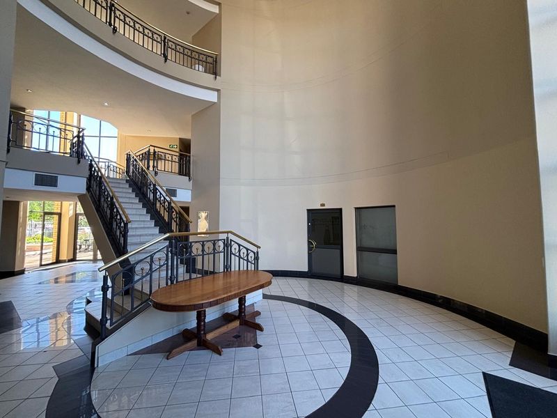 Prime 60sqm Office Space Available to Let in Tyger Valley - Photo 2