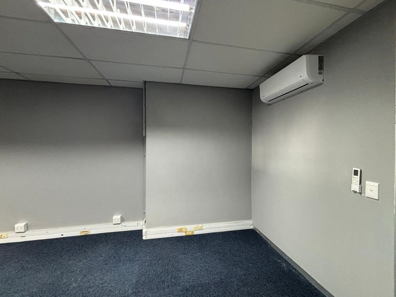 Prime 60sqm Office Space Available to Let in Tyger Valley - Photo 10