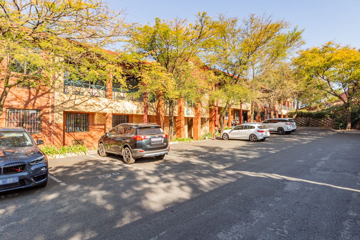 Rarely Available Sandton Offices For Sale. Available Now. - Photo 2