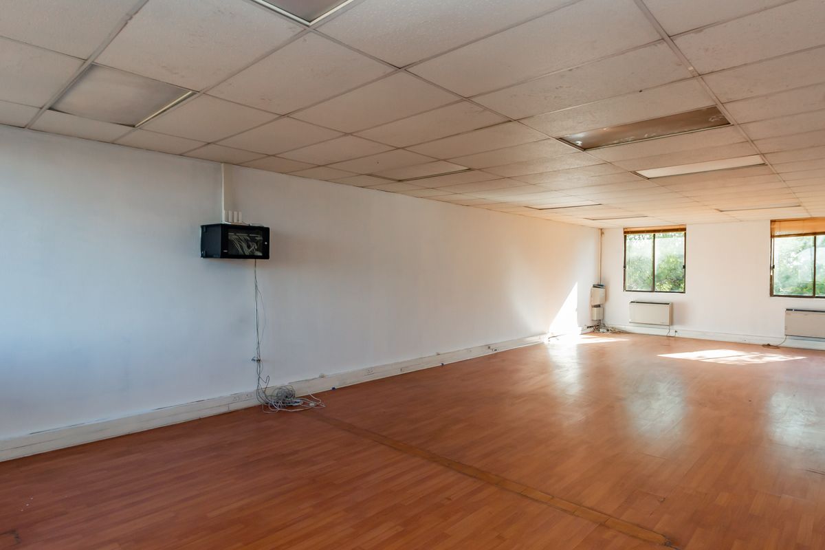 Rarely Available Sandton Offices For Sale. Available Now. - Photo 5