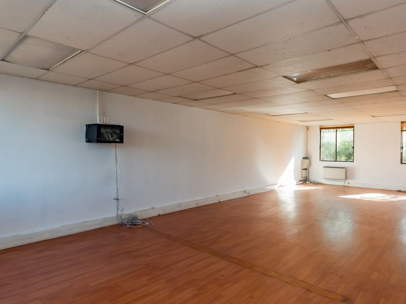 Rarely Available Sandton Offices For Sale. Available Now. - Photo 5