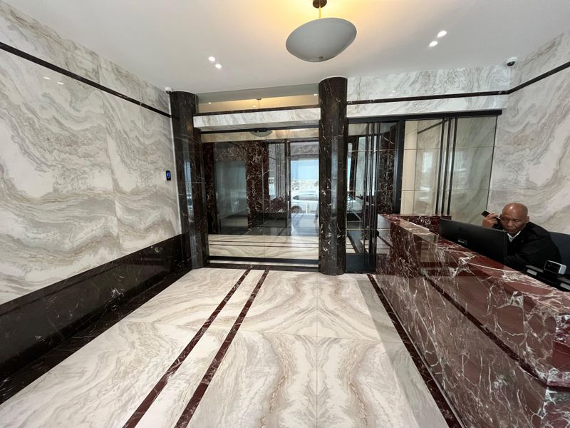 Bright & Contemporary Office Space in the Heart of Cape Town CBD - Photo 4
