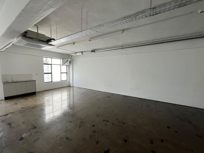 Bright & Contemporary Office Space in the Heart of Cape Town CBD - Photo 9