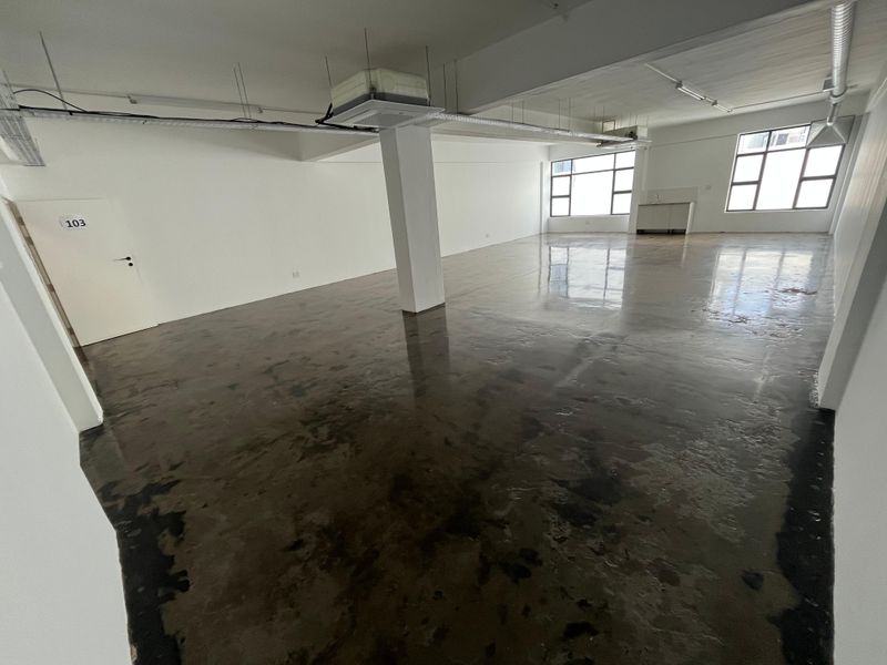 Bright & Contemporary Office Space in the Heart of Cape Town CBD - Photo 2