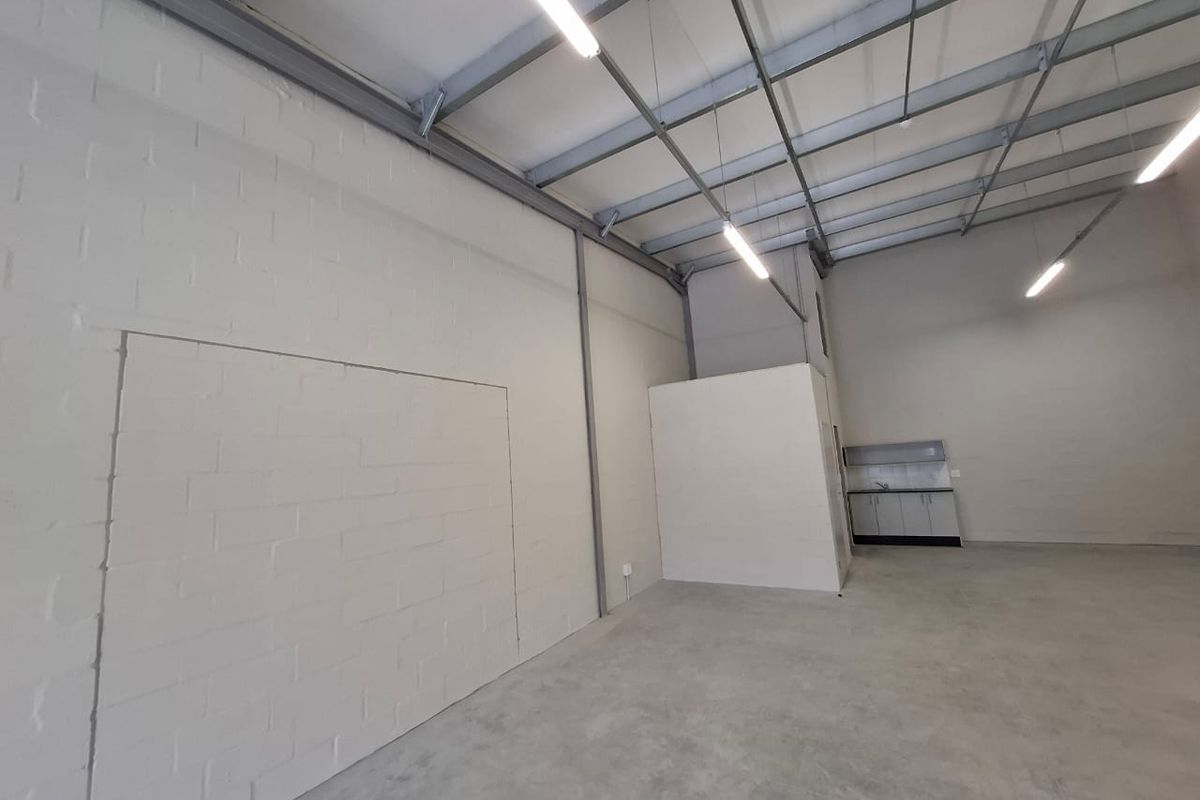 Modern Warehouse in Secure Business Park. The Exchange, Milnerton. - Photo 5