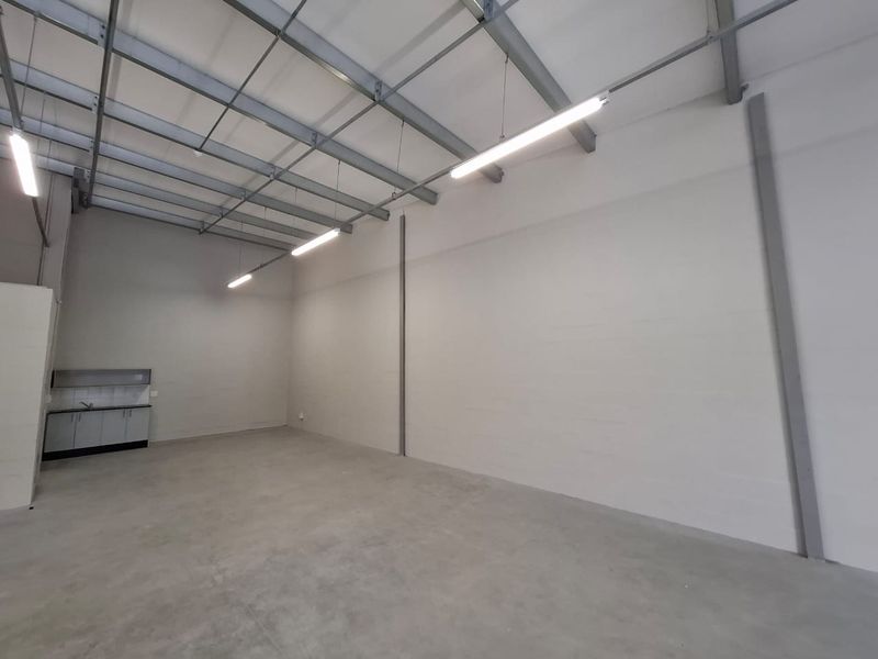 Modern Warehouse in Secure Business Park. The Exchange, Milnerton. - Photo 6