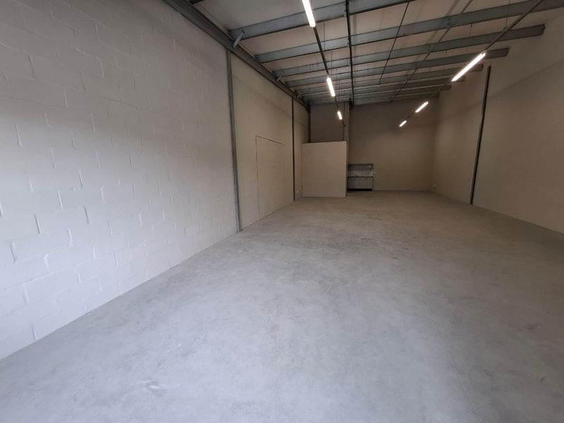 Modern Warehouse in Secure Business Park. The Exchange, Milnerton. - Photo 3