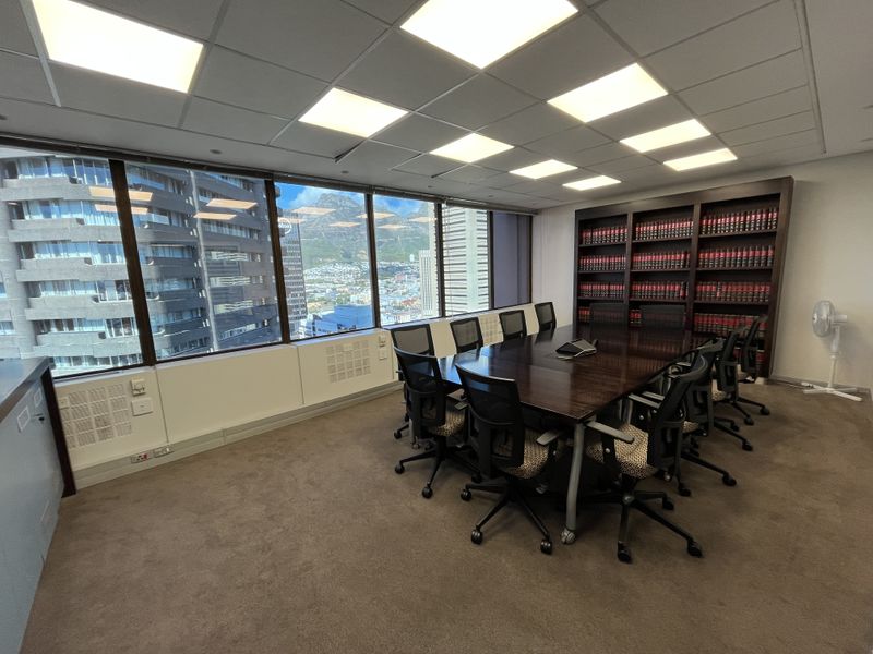 Premium 22nd Floor Office with Spectacular City & Mountain Views, 2 on Long. - Photo 6