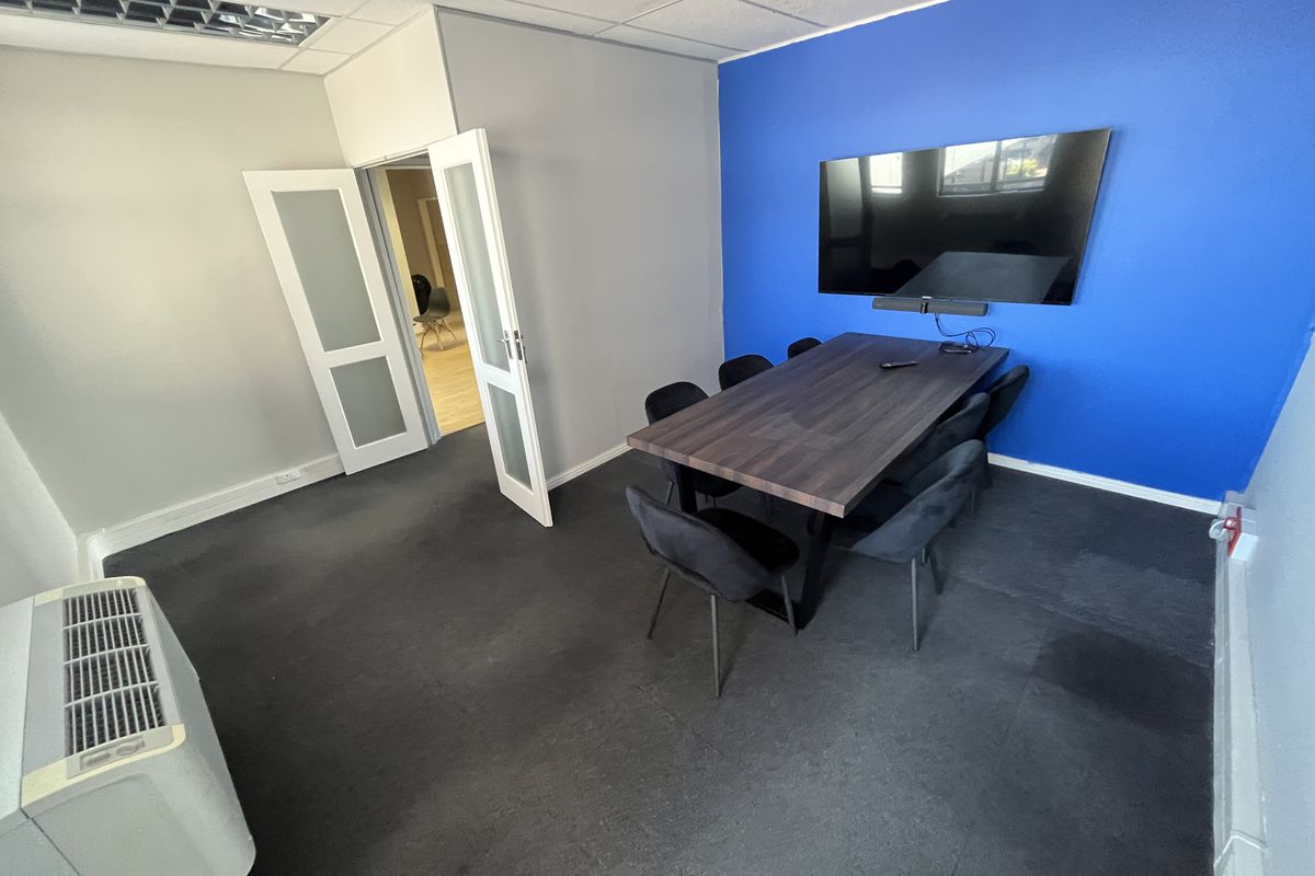 Flexible 107m2 Office with Balcony in Millennium Business Park, Century City - Photo 5
