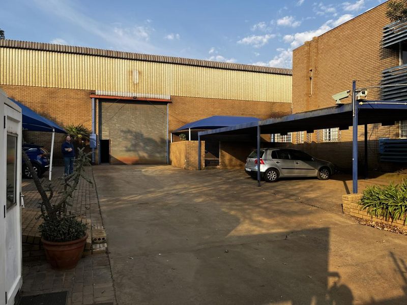 UNRIVALED HEAVY INDUSTRIAL POWERHOUSE | DEVLAND, JOHANNESBURG. - Photo 1