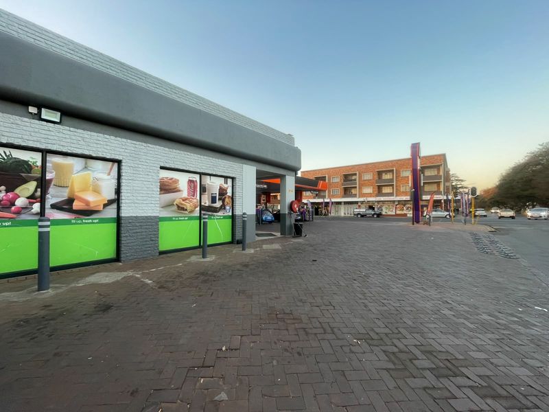 Astron for sale - Photo 1