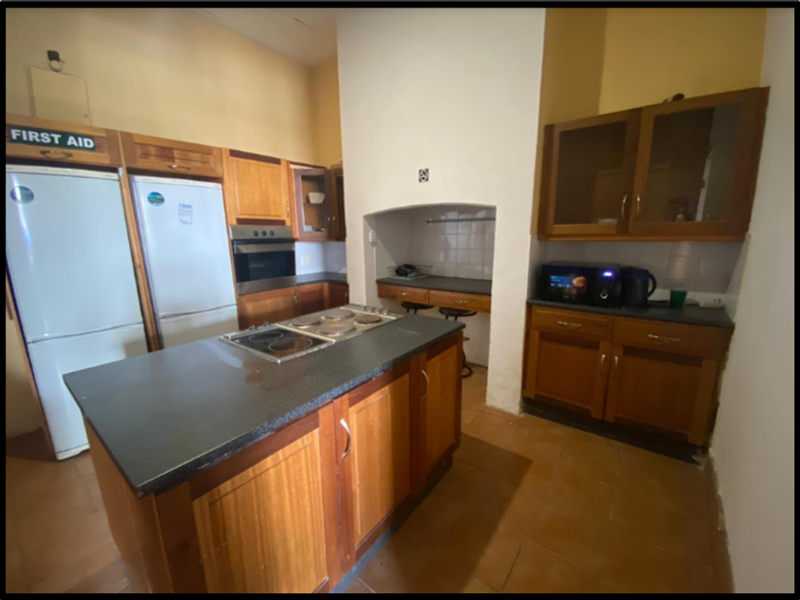 CALLING ALL INVESTORS : STUDENT ACCOMMODATION (NOT YET NSFAS ACCREDITED) - Photo 10