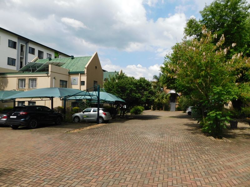 Rarely Available Ground Floor Business Premises Available Now. - Photo 2