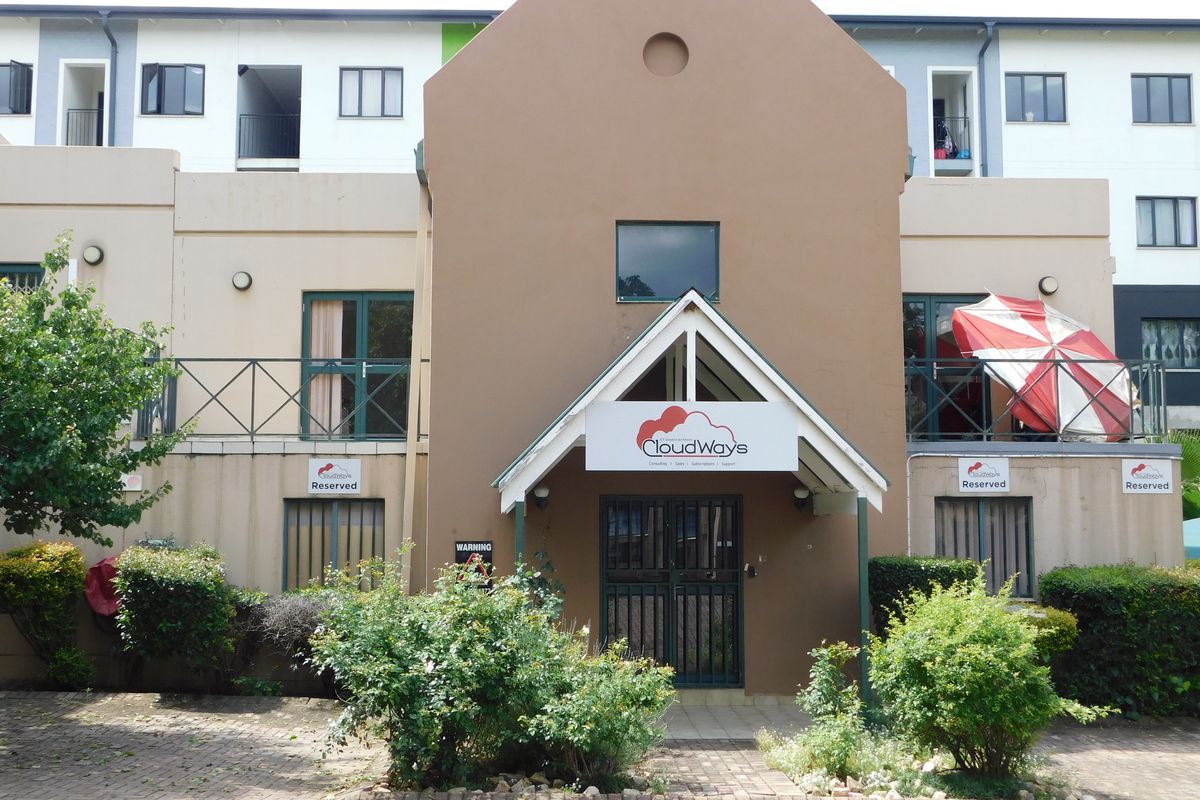 Freehold Offices Five Minutes From The N1 Highway. - Photo 3
