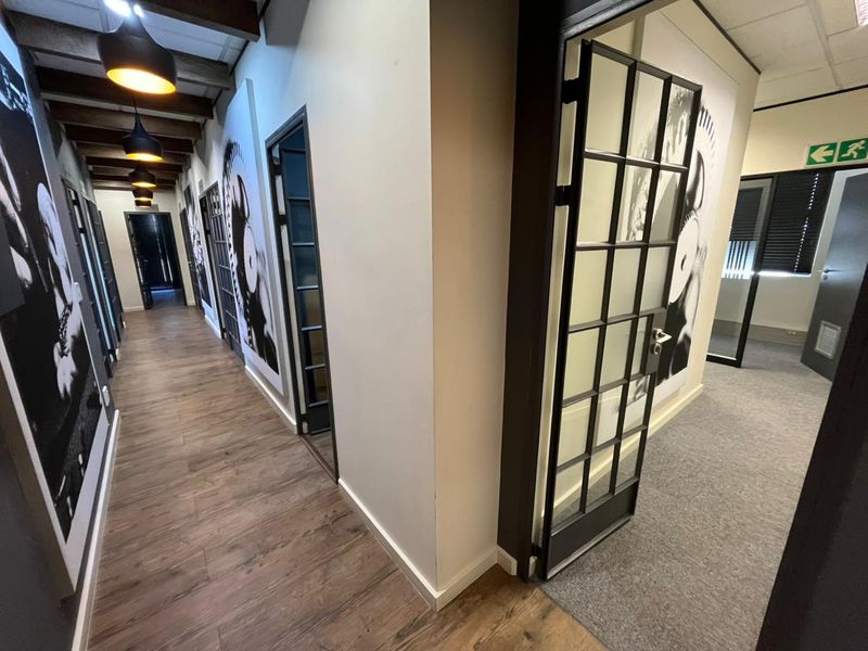 Premium Ground-Floor business unit in The Estuaries, Century City - Photo 8