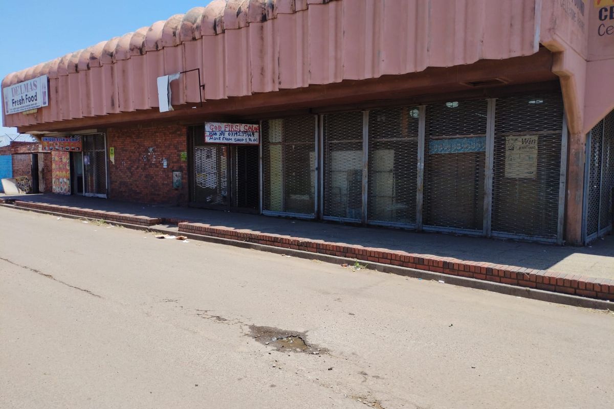 commercial / shops for sale - Photo 5