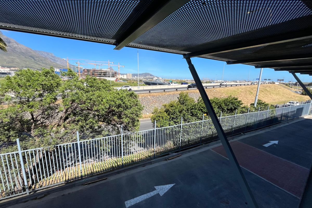 First Floor Office Space with Excellent Visibility & Accessibility, M5 Park.  Maitland Gateway - Photo 4