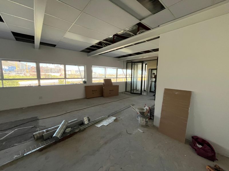 First Floor Office Space with Excellent Visibility & Accessibility, M5 Park.  Maitland Gateway - Photo 8