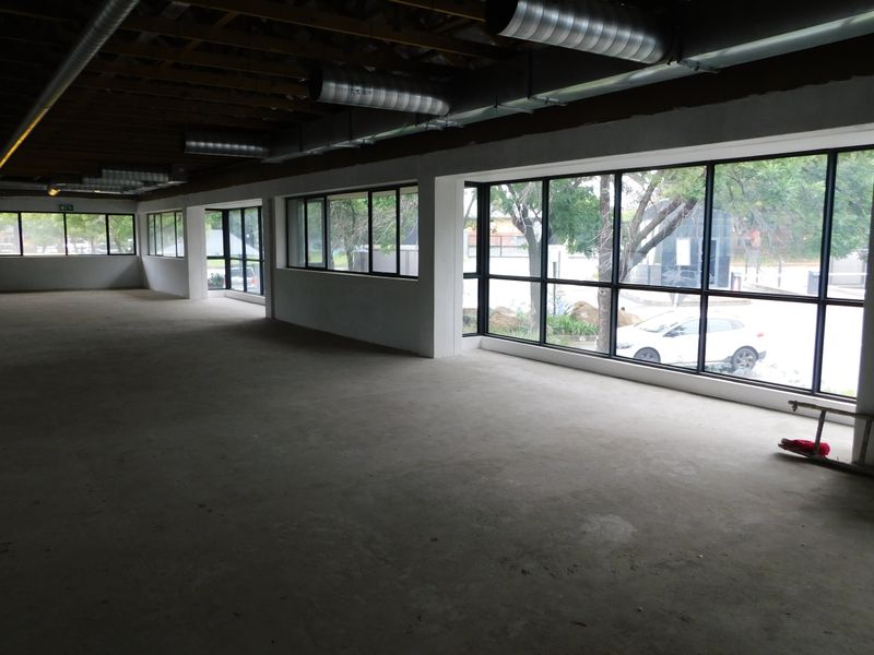 A Grade Modern First Floor Offices To Let Or For Sale. - Photo 7