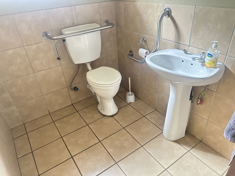 Workshop For Sale In Pretoria - Photo 10