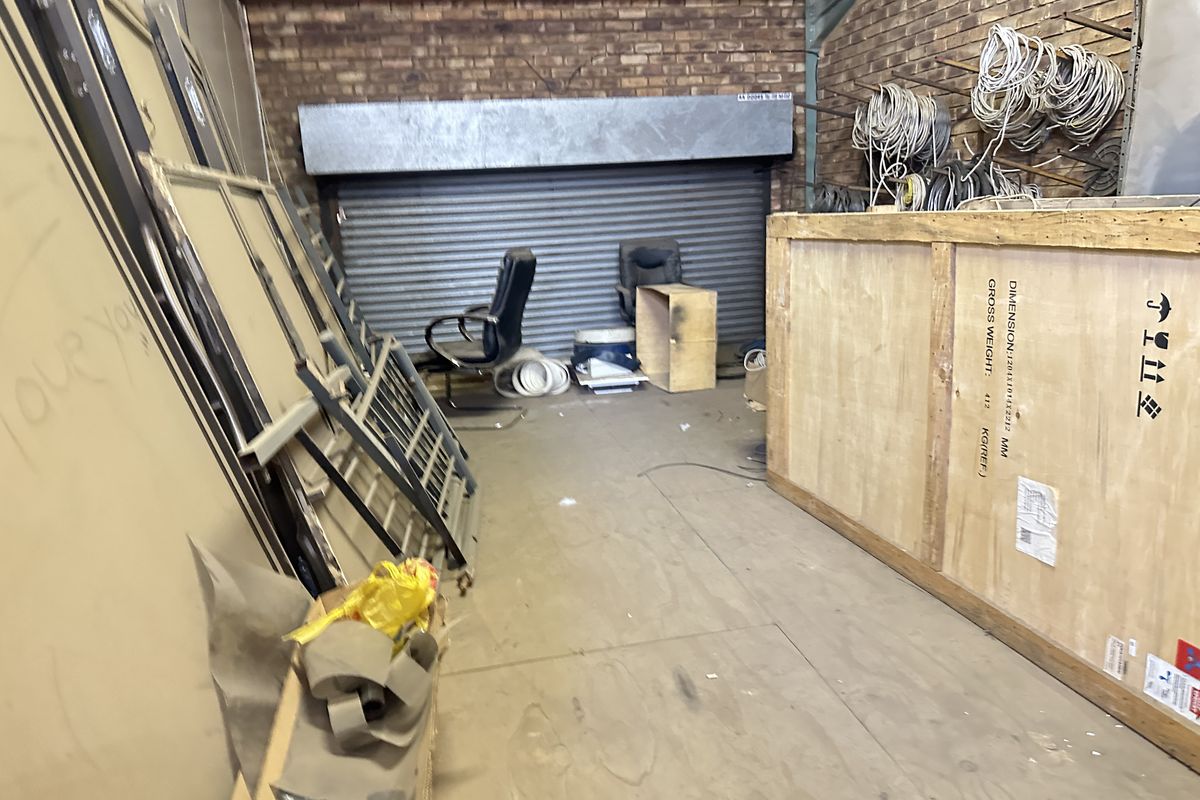 Workshop For Sale In Pretoria - Photo 2