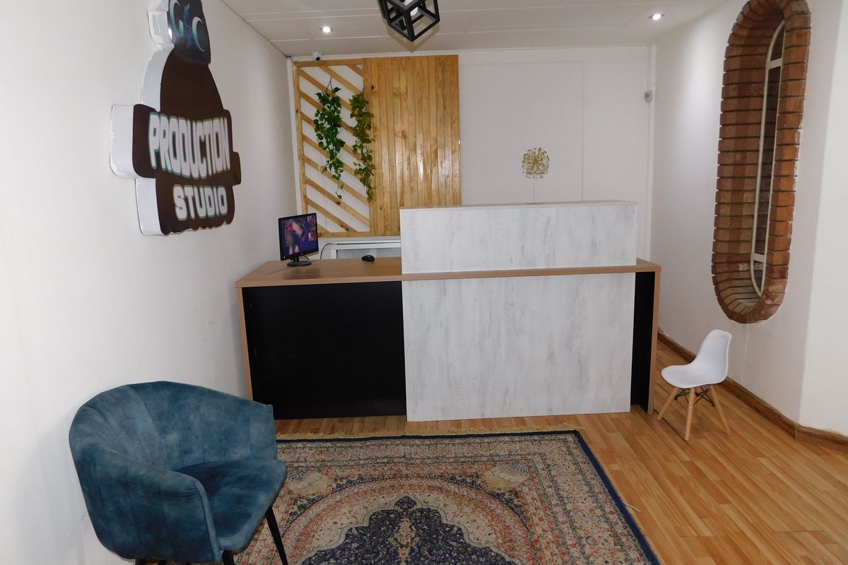 Ground Floor Premises Used For Sound / Recording Studios. - Photo 4