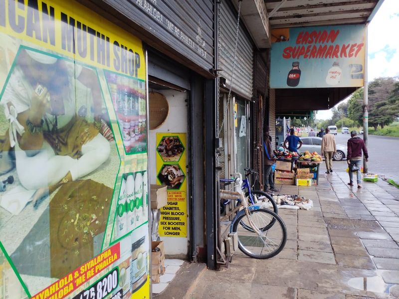 7 retail shops for sale - Photo 2