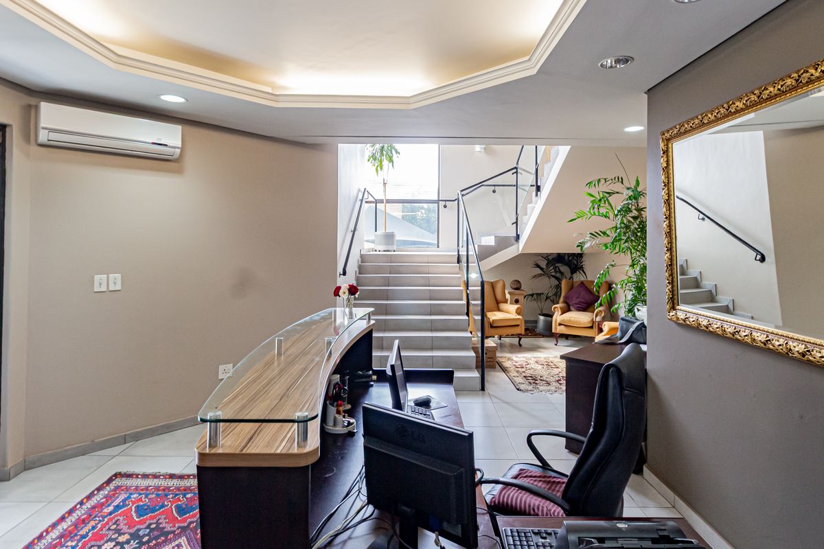 Tranquil Freestanding Offices Perfect For Creative Industries Or Professionals. - Photo 4