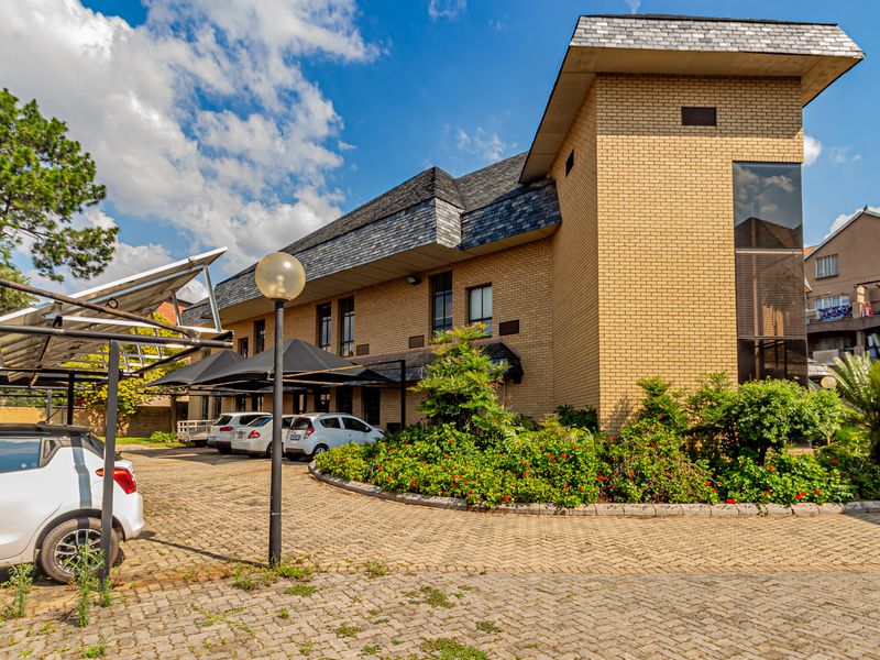 Tranquil Freestanding Offices Perfect For Creative Industries Or Professionals. - Photo 3