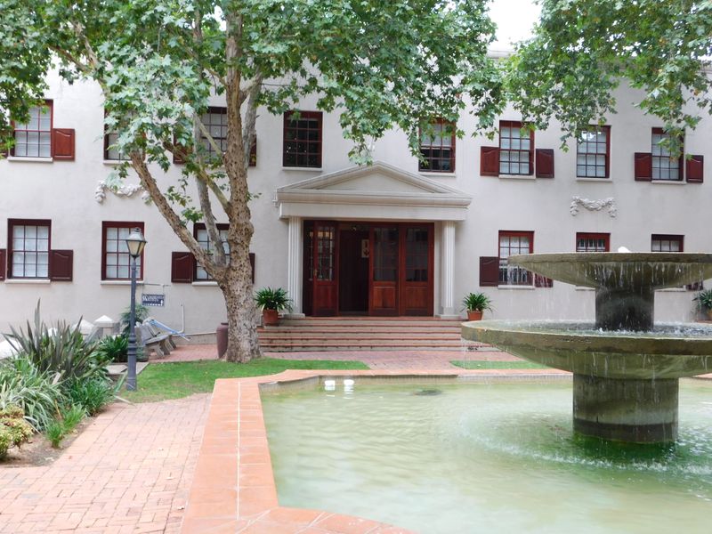 Character Offices In A Lovely Peaceful Garden Setting. - Photo 5