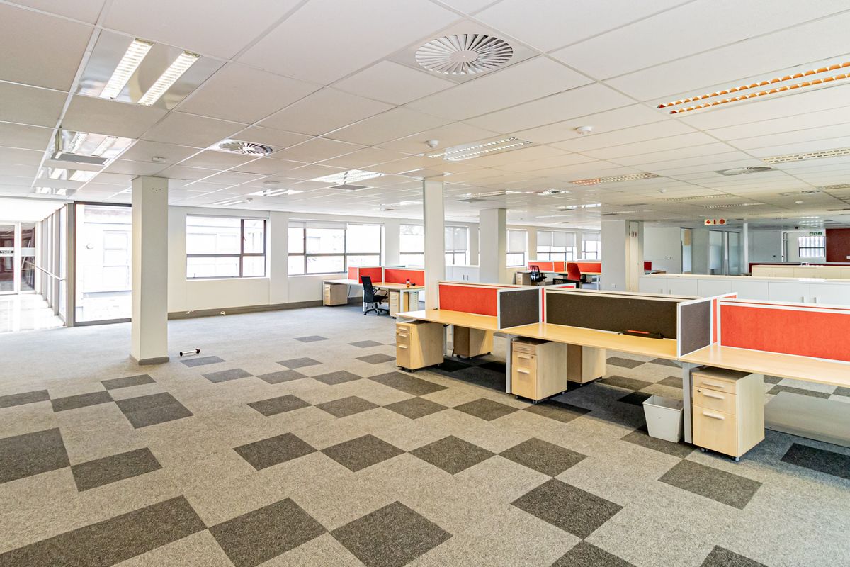 A Grade Subdivisible Corporate Workspace Available Now. - Photo 5