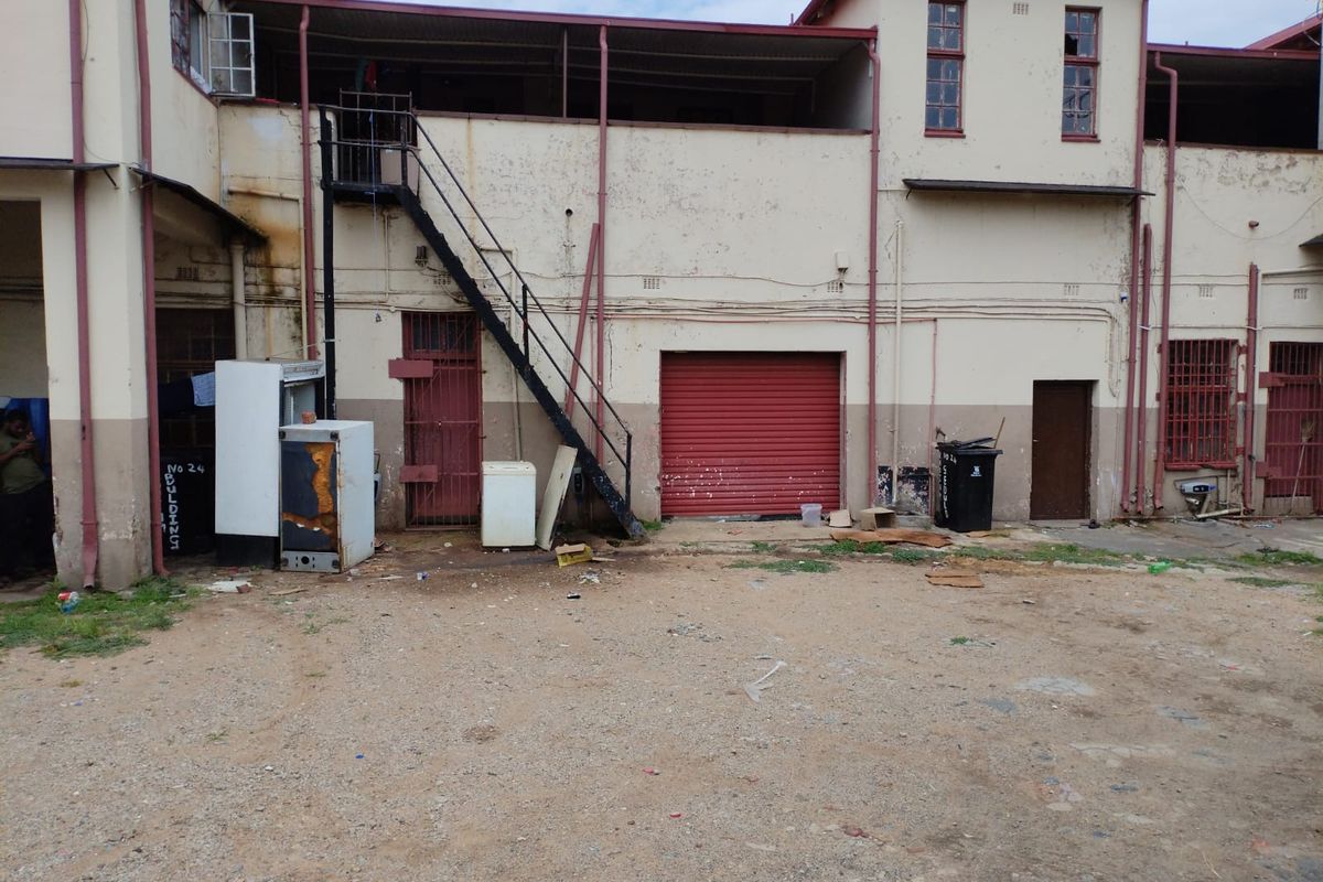 Retail For Sale In Springs - Photo 5