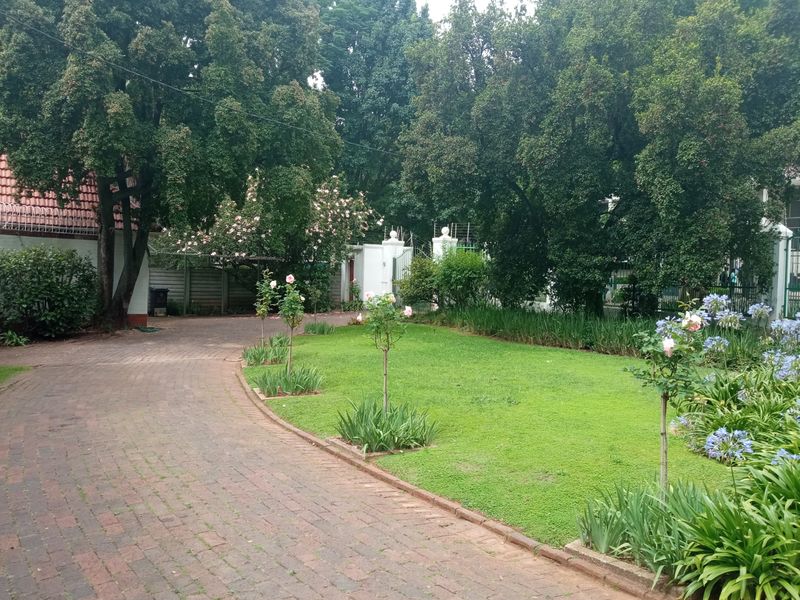 Office For Sale In Johannesburg - Photo 2