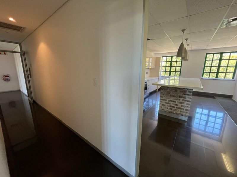 Premium 232m2 Office in Brookside Office Park, Claremont - Photo 10