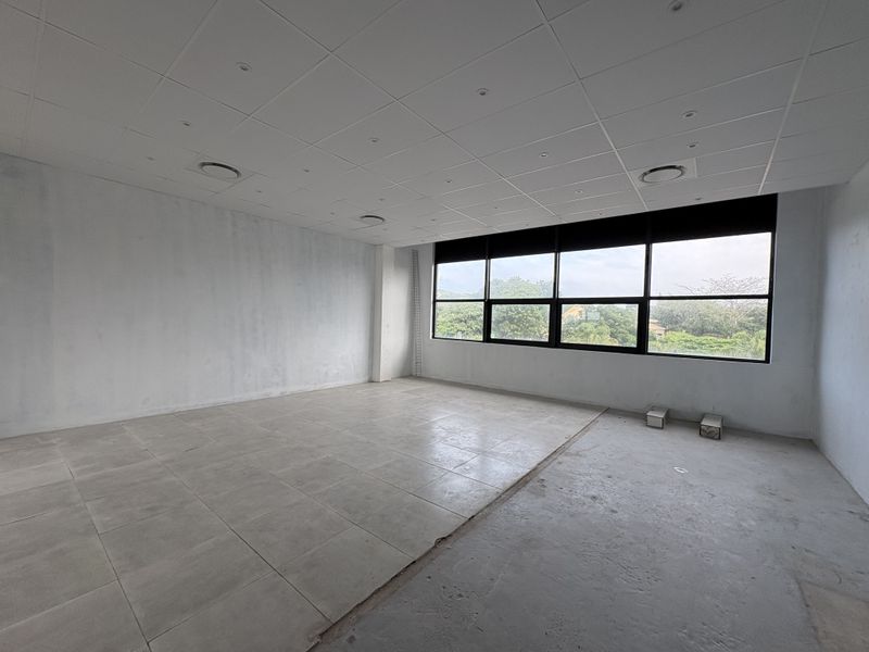 GREAT OFFICE OR RETAIL SPACE - Photo 9