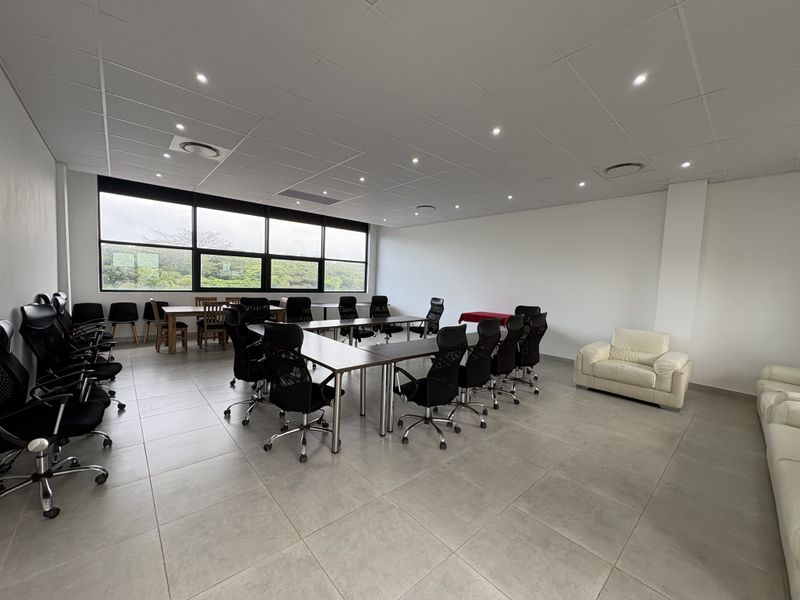 GREAT OFFICE OR RETAIL SPACE - Photo 5