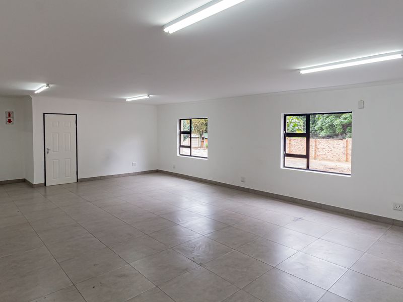 Immaculate Workspace Opposite DSTV Head Office To Let / For Sale. - Photo 5