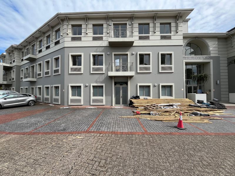 Premium A-Grade Office To Let at The Pavilion, Century City. - Photo 4