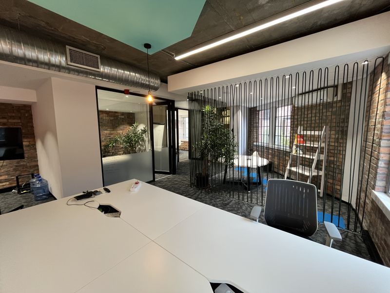 High-Exposure A-Grade Office with Premium Fit-Out in Green Point - Photo 5
