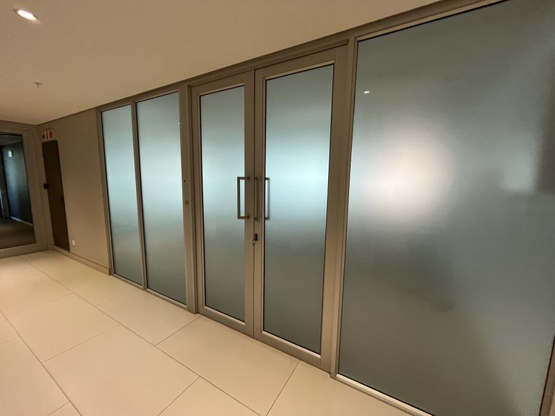 10th Floor Premium Office Space, 22 on Bree. - Photo 4