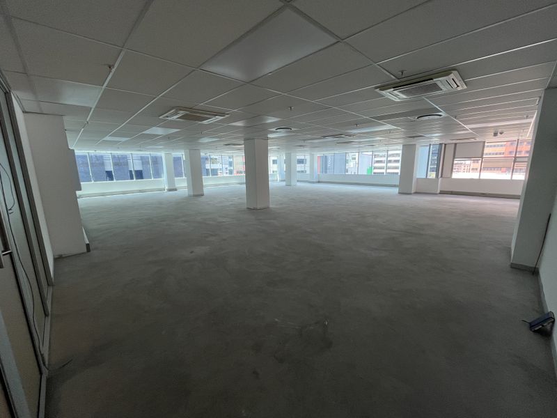 10th Floor Premium Office Space, 22 on Bree. - Photo 2