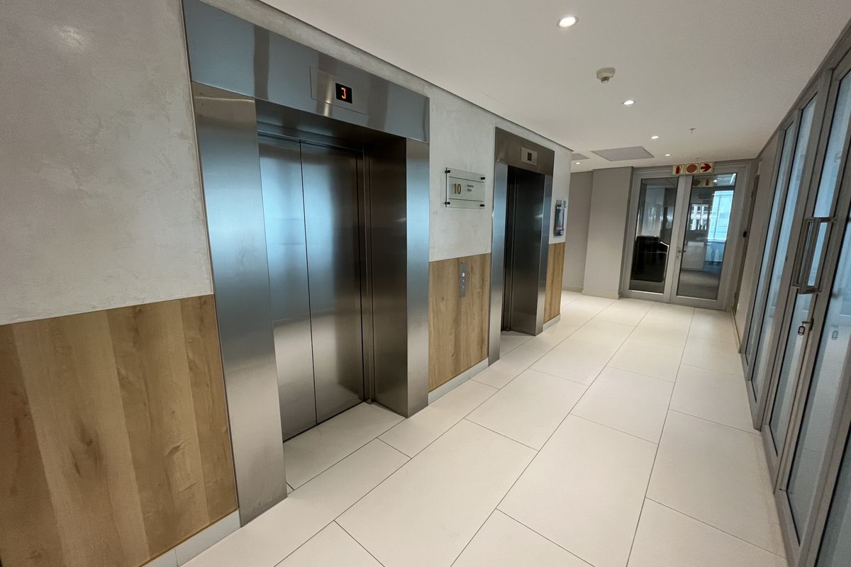 10th Floor Premium Office Space, 22 on Bree. - Photo 3