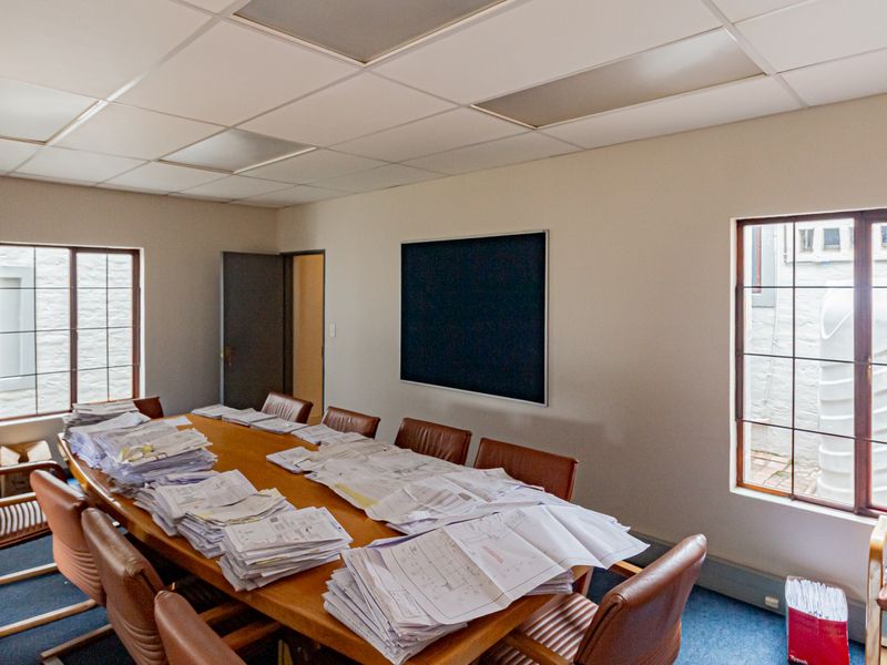 Stand Alone Freehold Commercial Property For Sale / To Let. - Photo 8