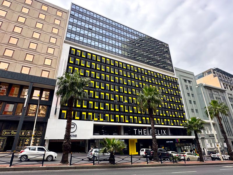 A-Grade Office with Panoramic City Views. 11th Floor, The Felix. Cape Town CBD. - Photo 3