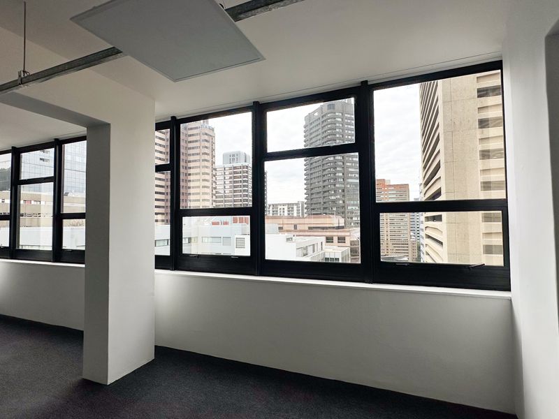 A-Grade Office with Panoramic City Views. 11th Floor, The Felix. Cape Town CBD. - Photo 8
